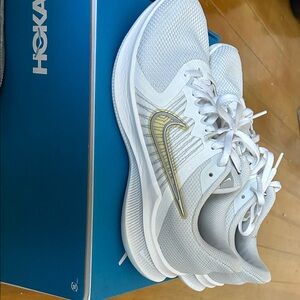 Nike White and Gold Running Shoes